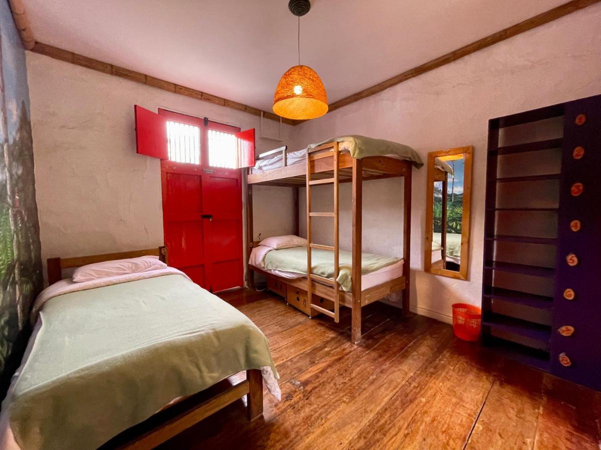 Hostal Tralala Salento Bagian luar foto